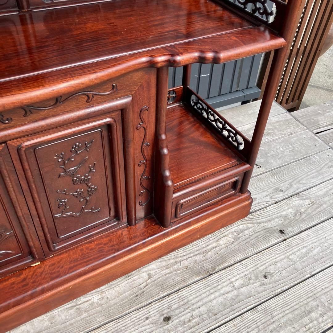 唐木家具 茶箪笥 飾り棚 中国骨董 唐草透彫り サイドボード ビンテージ時代家具