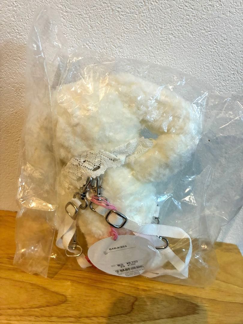 うさくみゃリュックミニミニ☆ホワイト★エンジ☆赤リボン