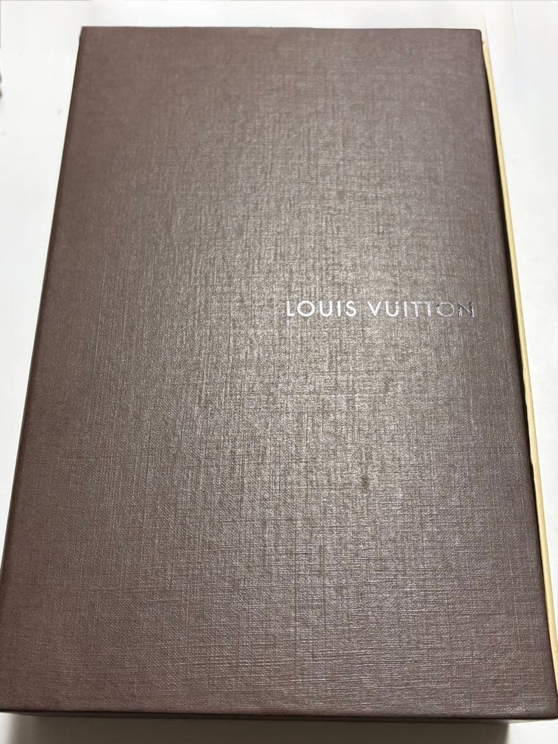 u*o様 エピ ポルトフォイユ ウジェニ M63882 ブラック　財布　ルイヴィ