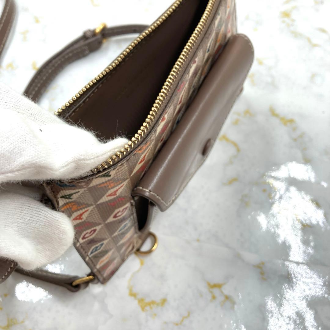 専用です❣️購入しないでください❣️ANYA HINDMARCHアニヤスマホ