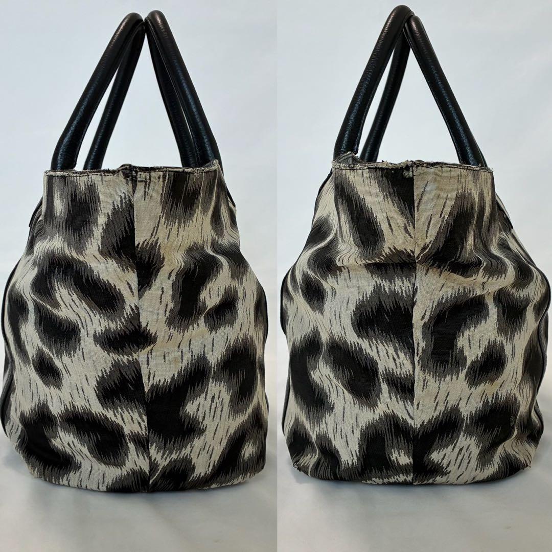 【美品】ヴィヴィアンウエストウッド トートバッグ キャンバス 総柄 レオパード