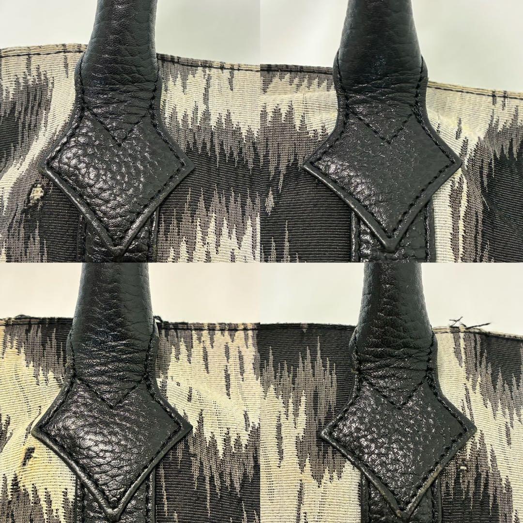 【美品】ヴィヴィアンウエストウッド トートバッグ キャンバス 総柄 レオパード