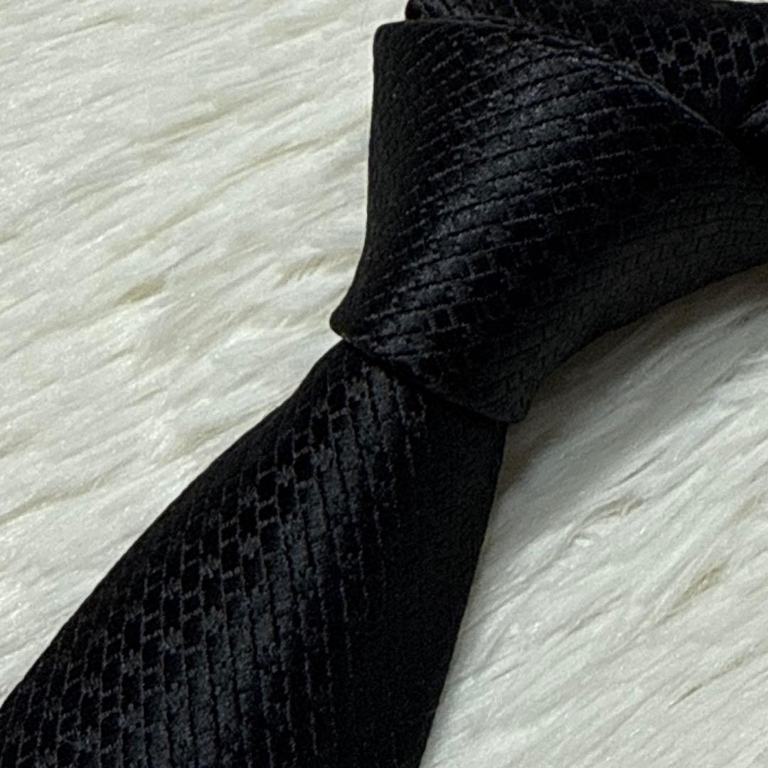 【未使用級】LOUIS VUITTON ブランドネクタイ　高級シルク　ロゴ