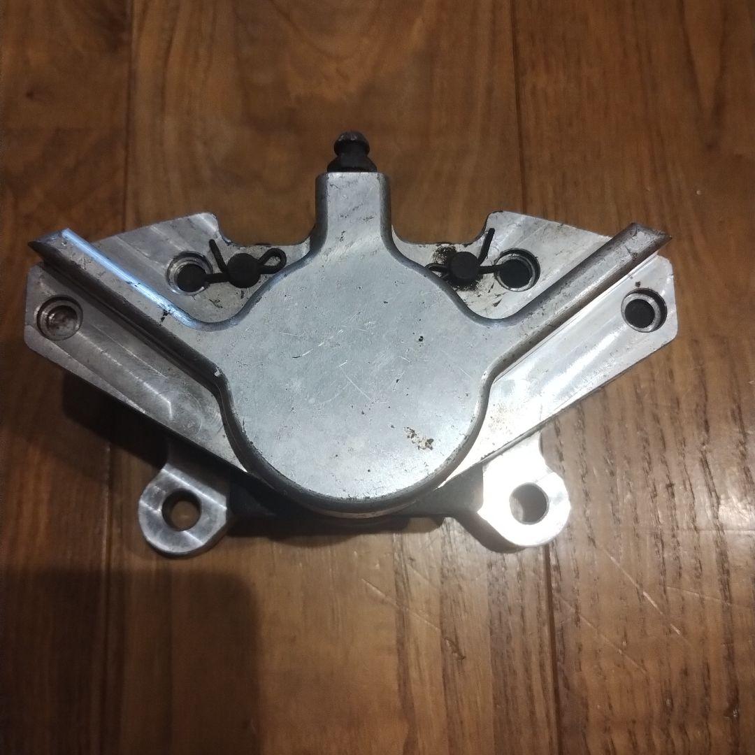 パフォーマンスマシン　ブレーキキャリパー　2ポット