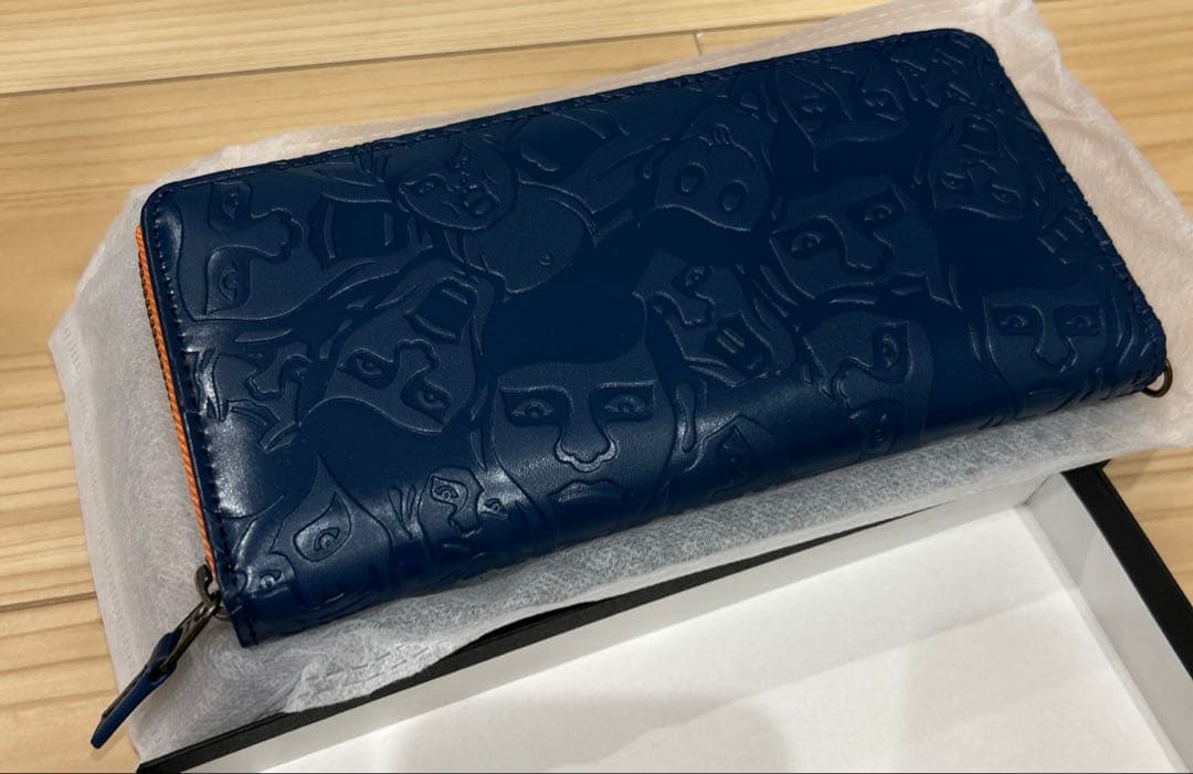 完売品　パンクドランカーズ　アイツ総柄長財布