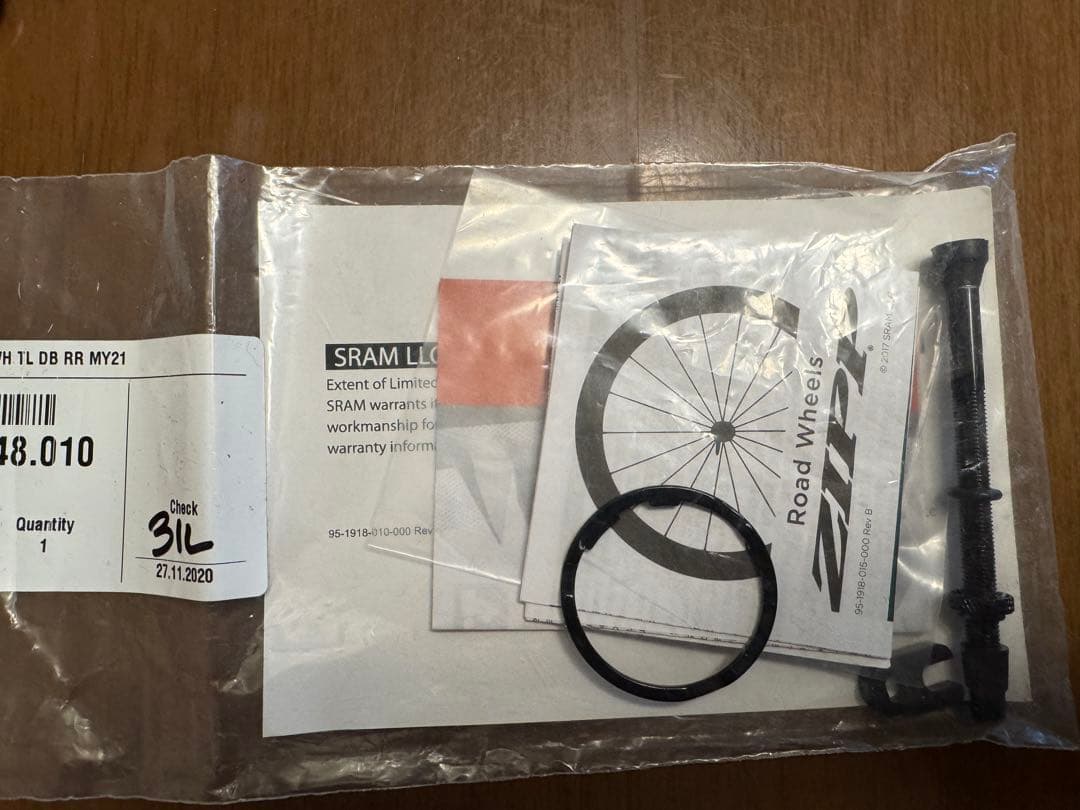 ZIPP 858 NSW DISC チューブレス