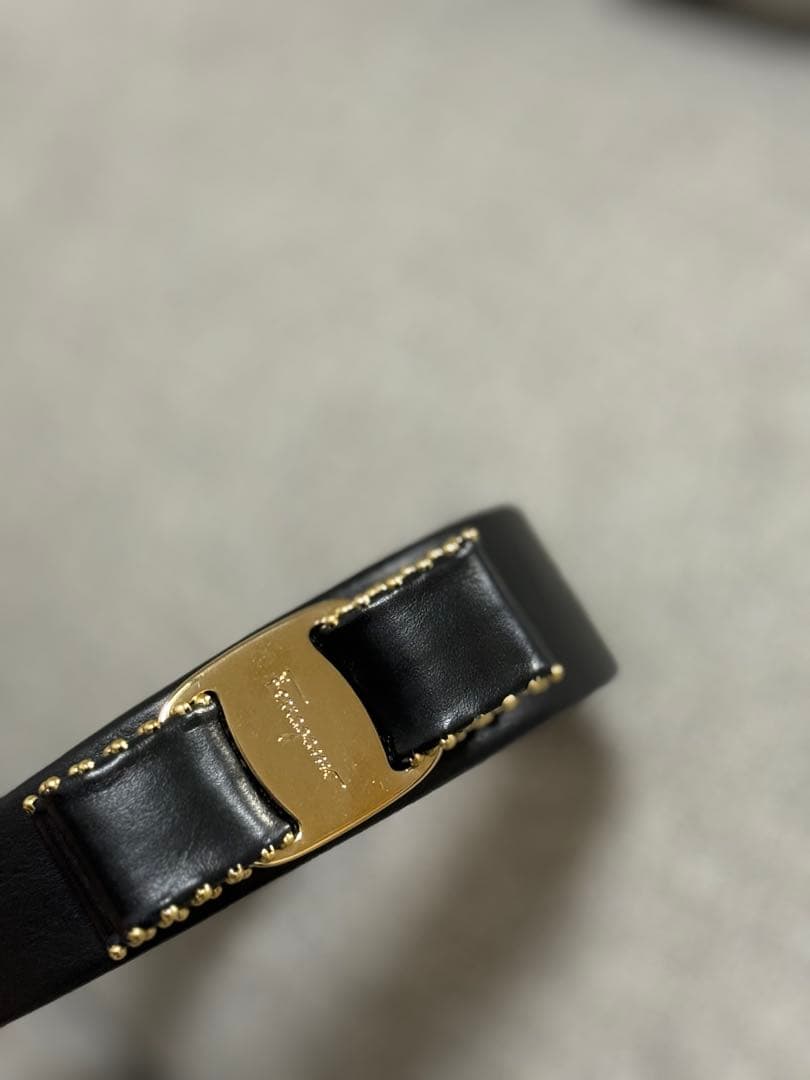 Ferragamo カチューシャ ヘアバンド