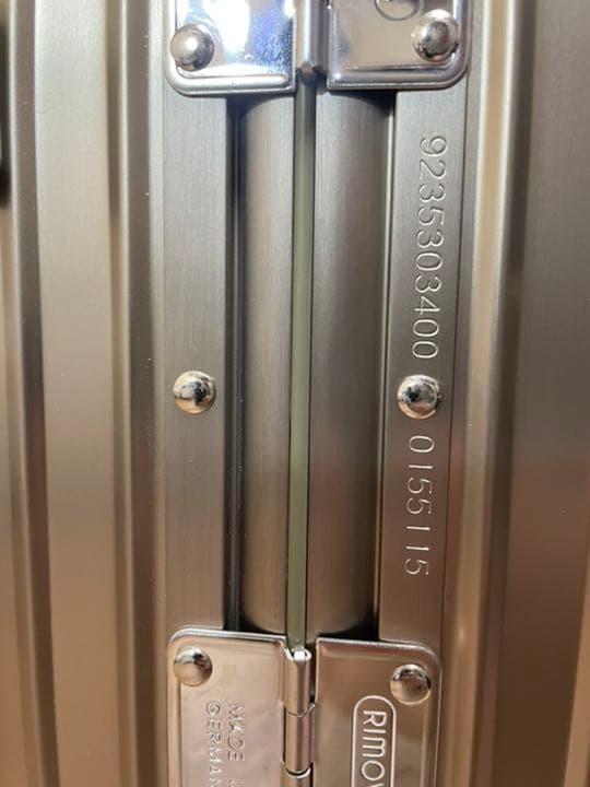 4輪キャリーバッグ