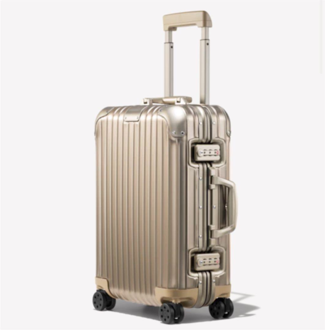 4輪キャリーバッグ