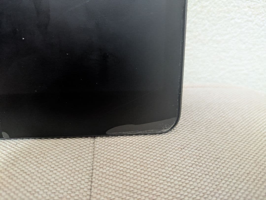 iPad 9 10.2スペースグレー256GBwifiモデル初期化済み充電器付き