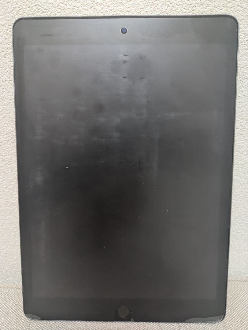 iPad 9 10.2スペースグレー256GBwifiモデル初期化済み充電器付き