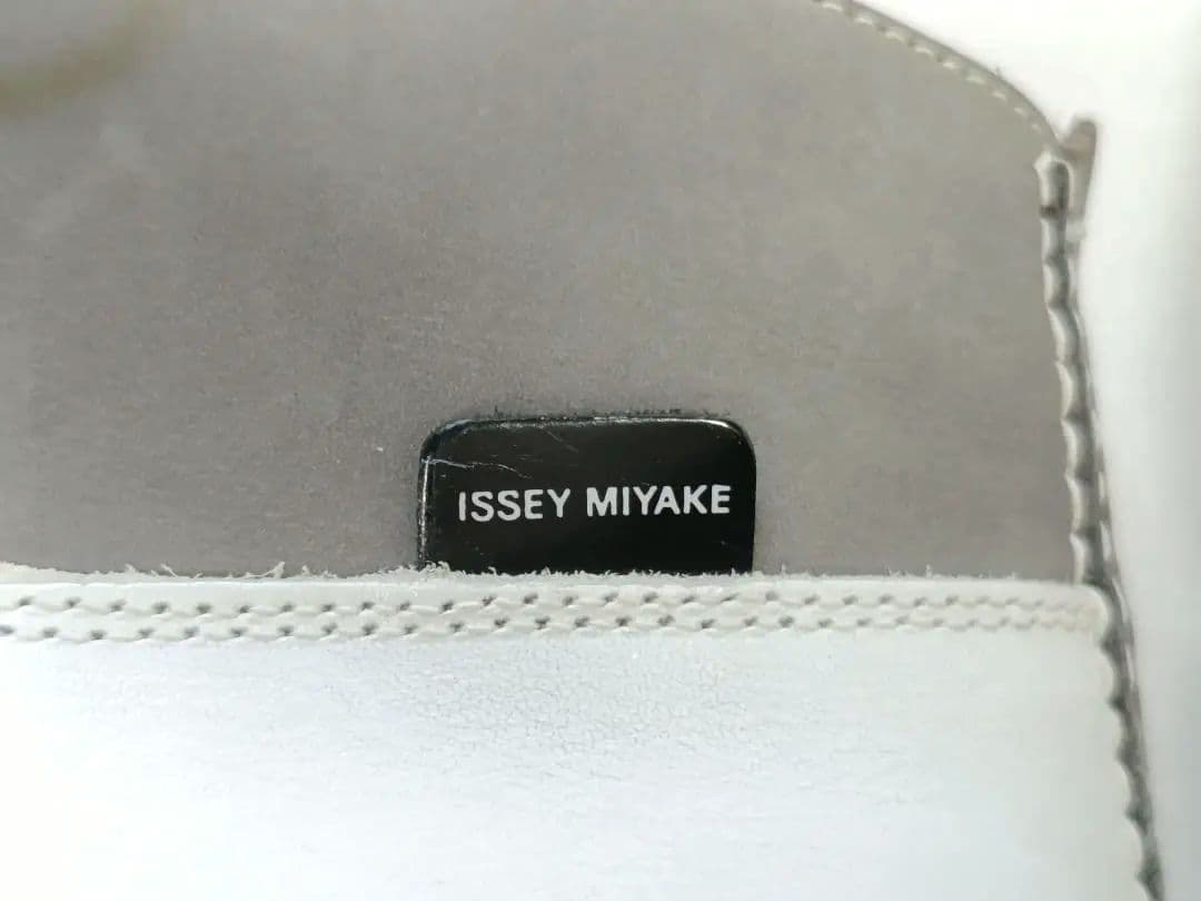 【希少】イッセイミヤケ × パラブーツ ブーツ ホワイトグレー　25.5～26㎝