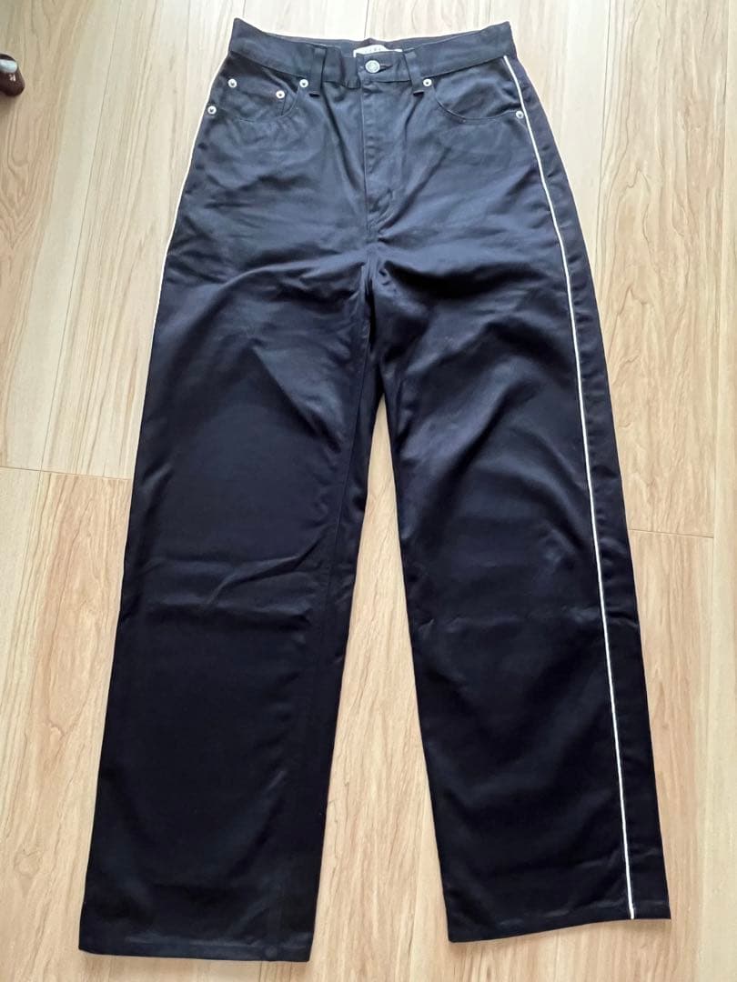 etre tokyo サイドライン　トラウザーズ　M