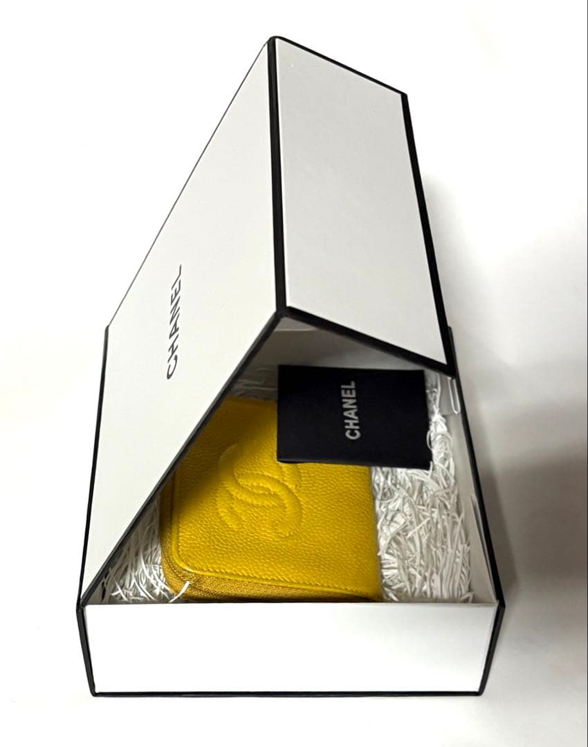 かおる！CHANELシャネル☆ケース イエローレザー ココマーク