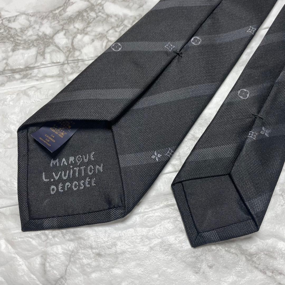 完売モデル　ルイヴィトン　LOUIS VUITTON ネクタイ　モノグラム