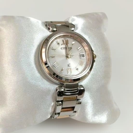 CITIZENシチズン xCクロスシー エコ・ドライブ電波時計 ハッピーフライト