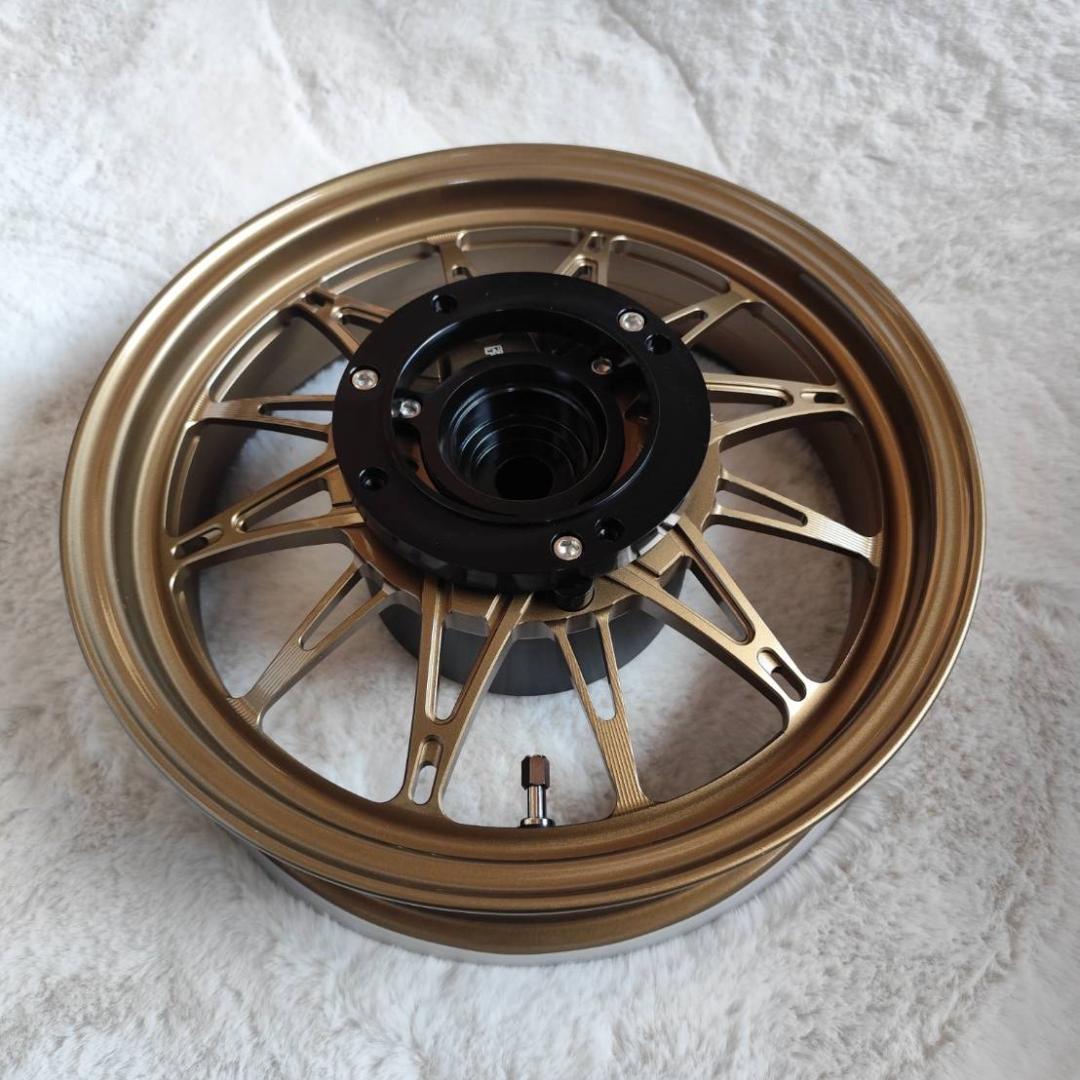 PCX (JK05/KF47) VERG KTC RACING 1台分限定入荷