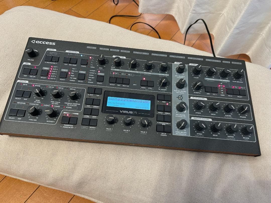 その他 ACCESS VIRUS TI2 Desktop
