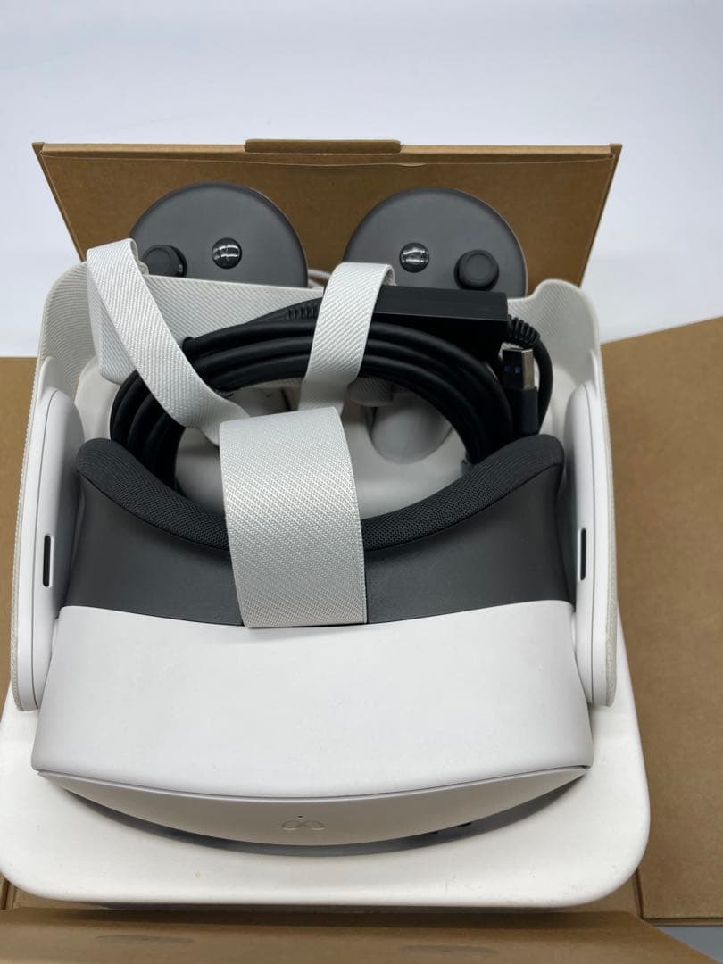 【美品】 Quest 3S 初期化済 VRヘッドセット