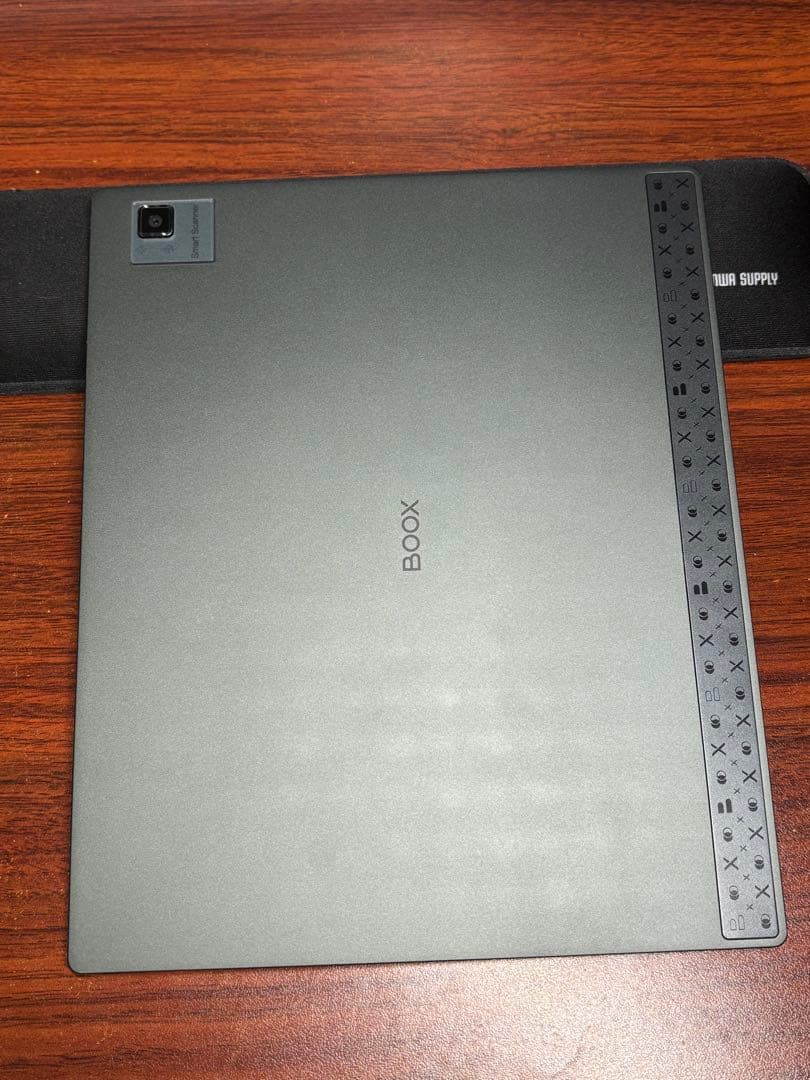 BOOX Tab Ultra C 専用キーボードカバー、ペン付き、箱付き