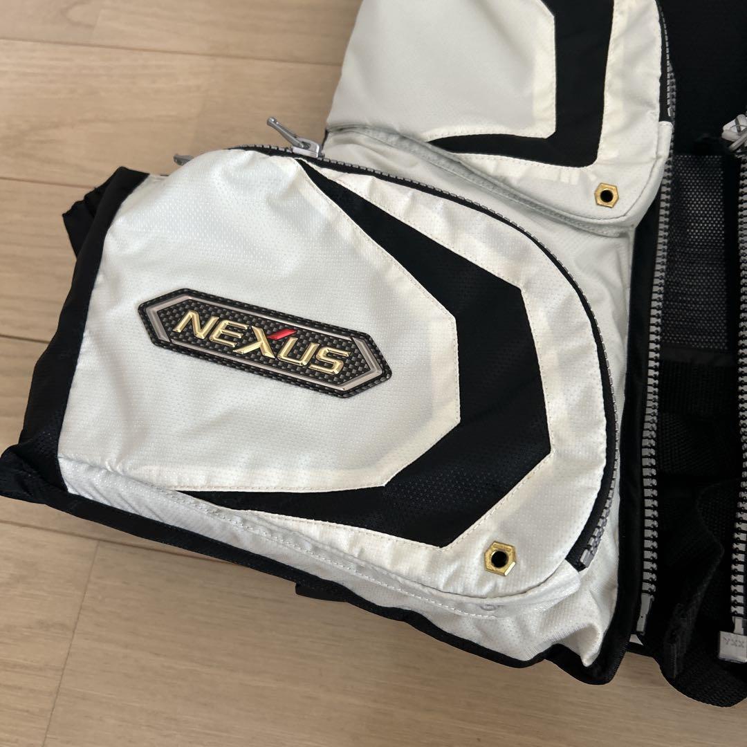 新品！シマノ ライフジャケット VF-142N ネクサス