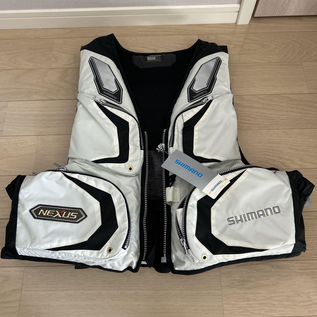 新品！シマノ ライフジャケット VF-142N ネクサス