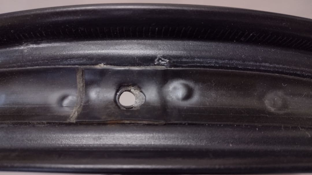 アプリリア RX125 フロントホイール 単品　中古品