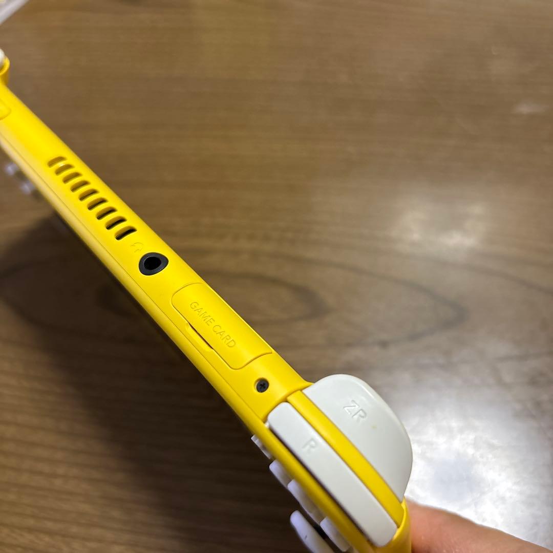 L*s様 Nintendo Switch Lite イエロー 本体 美品