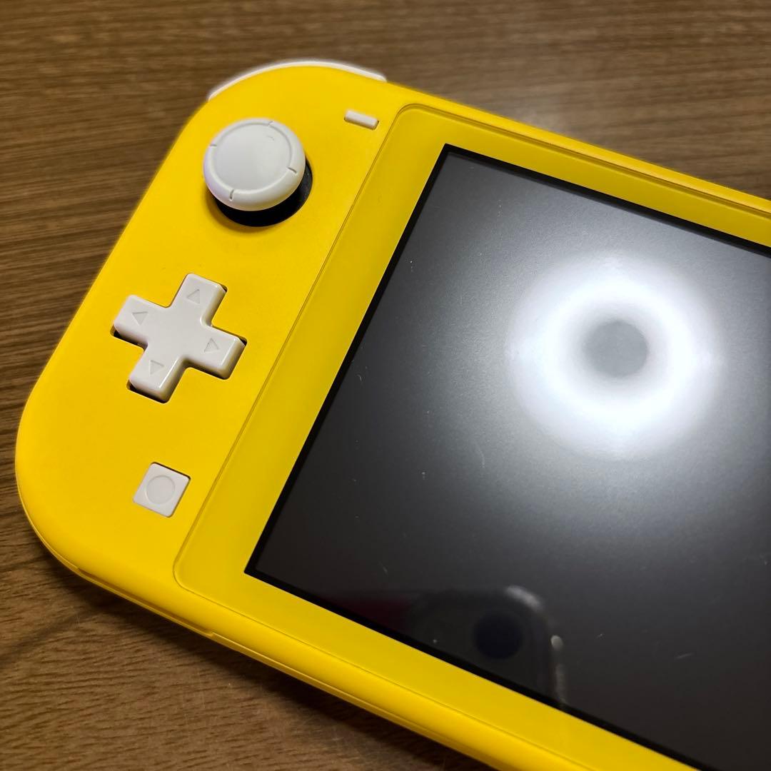 L*s様 Nintendo Switch Lite イエロー 本体 美品