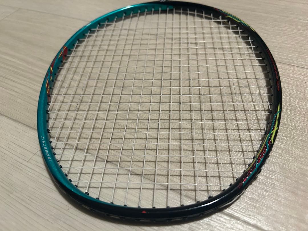 バドミントンラケット ヨネックス アストロクス 88s