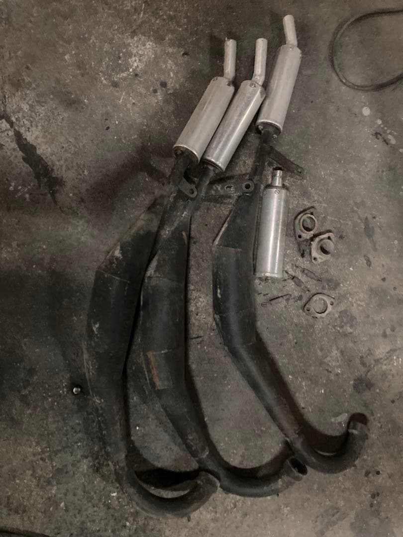 KHSS400マフラー　3本チャンバー　コメントうる覚え　ルーニー？