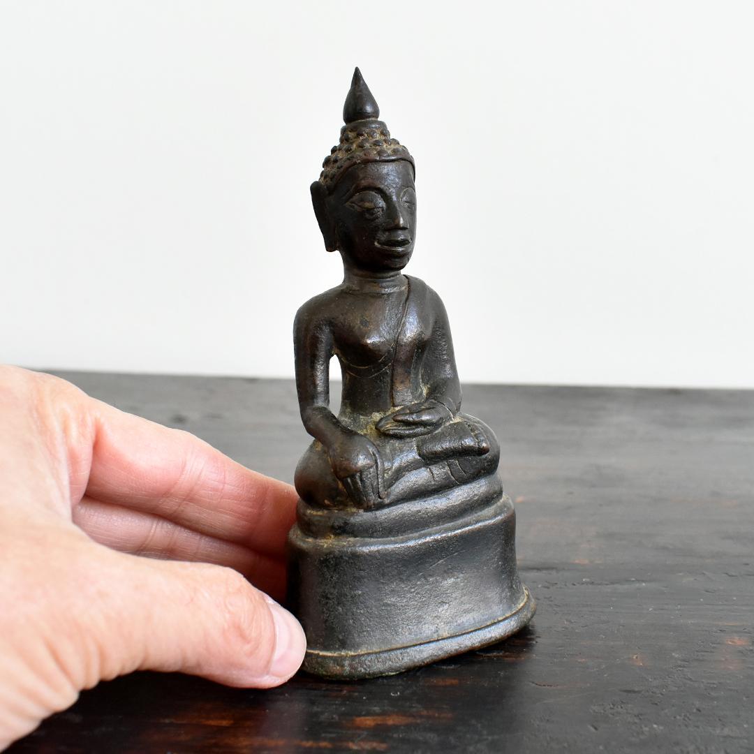 タイ北部15〜16世紀頃ラーンナー美術チェンセン・ファン青銅仏 金銅仏 ブッダ