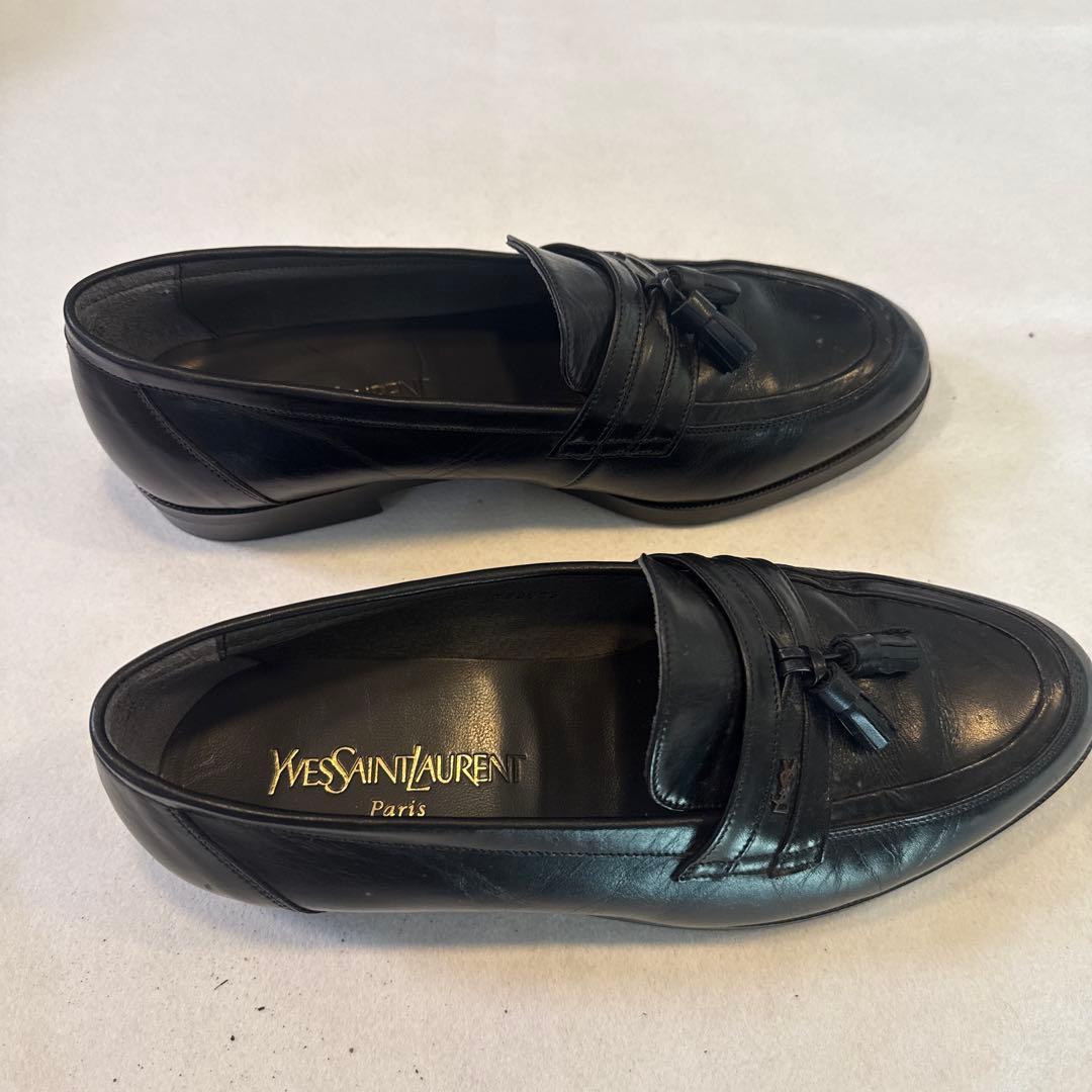 YVES SAINT LAURENT イヴサンローラン