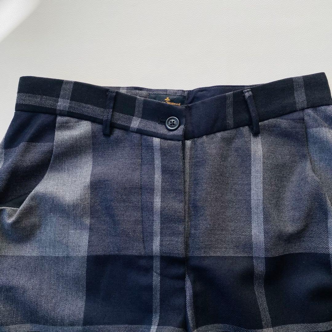【極美品】ヴィヴィアンウエストウッド　ショートパンツ　変形　タータンチェック