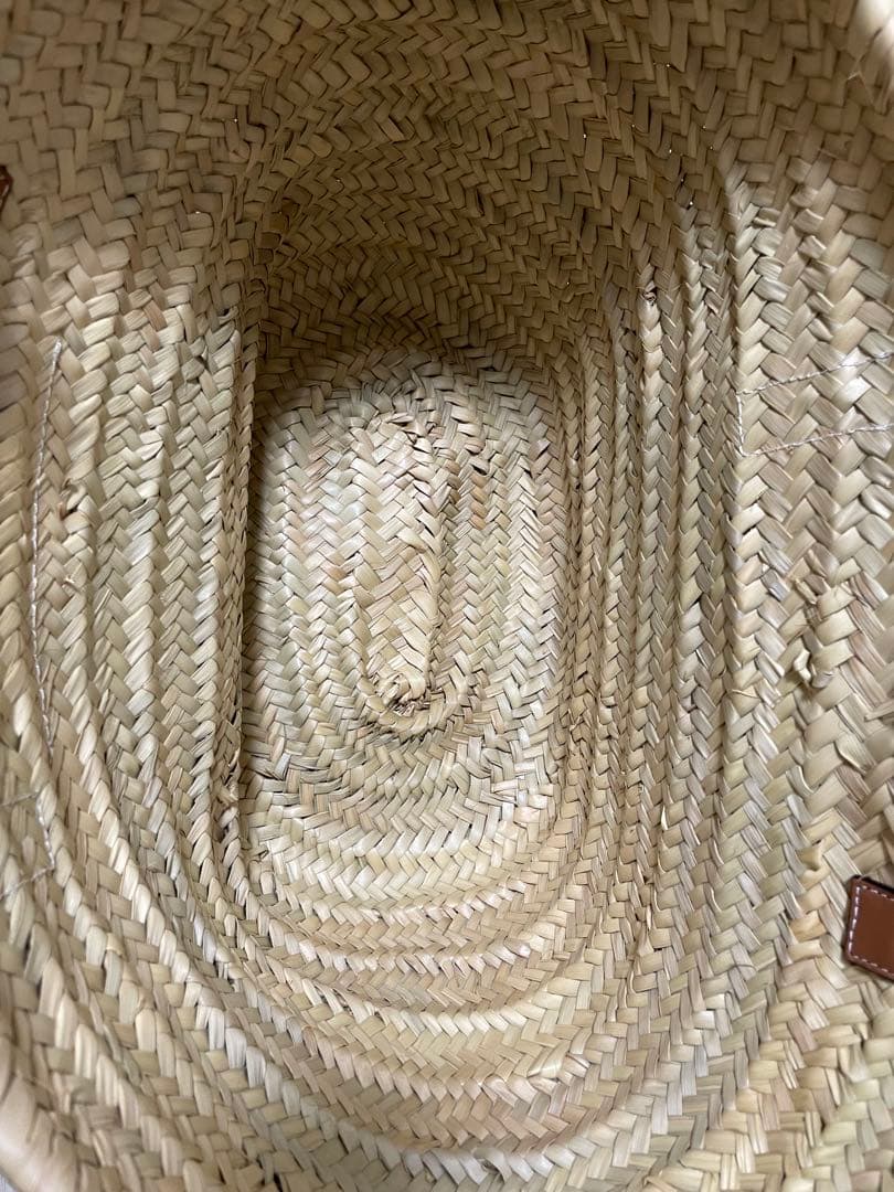 限定カラー　LOEWE ロエベ バスケットバッグ ミディアム かごバッグ　トート