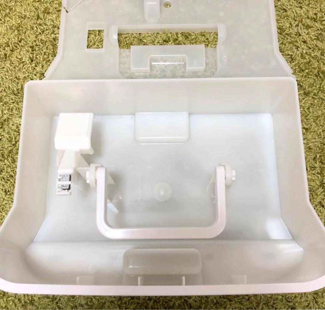 【美品】アイリスオーヤマ　衣類乾燥除湿機 IJD-K80-W