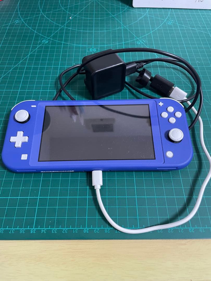 Nintendo Switch Lite 青 ACアダプター付き