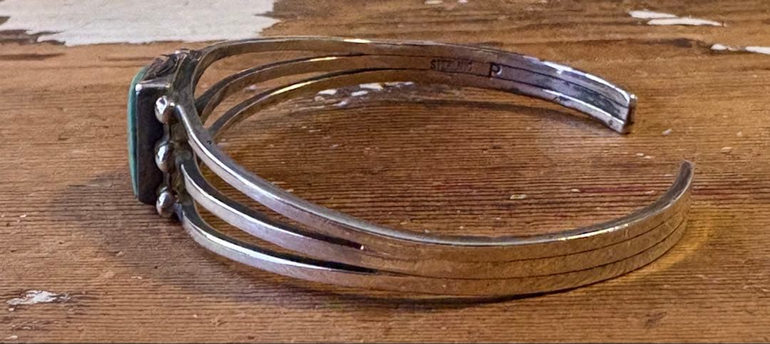 ターコイズバングル P刻印