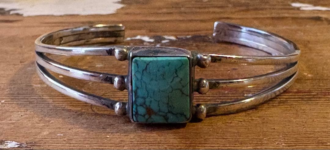 ターコイズバングル P刻印