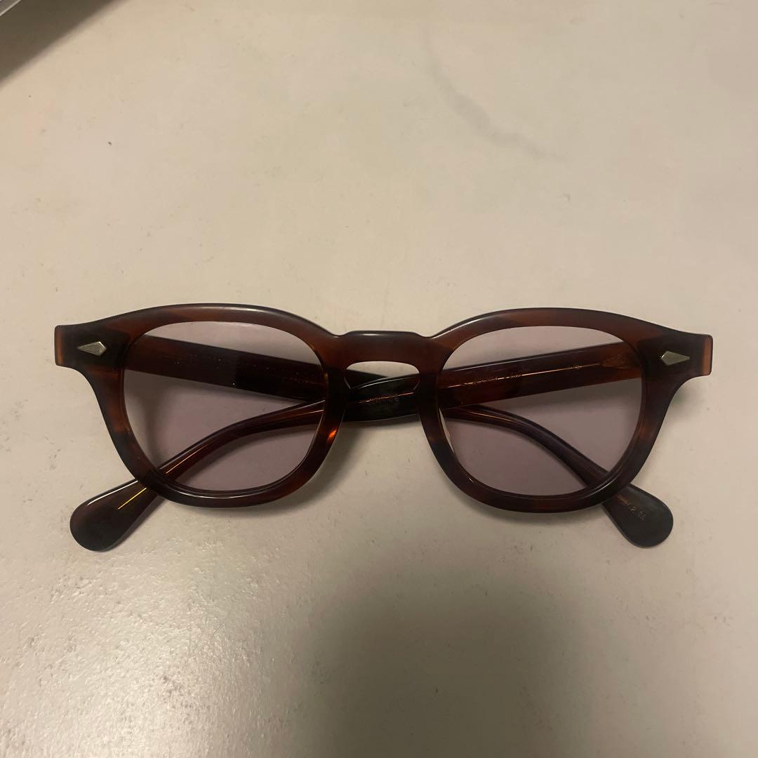 JULIUS TART OPTICAL AR サングラス　山田レン着用