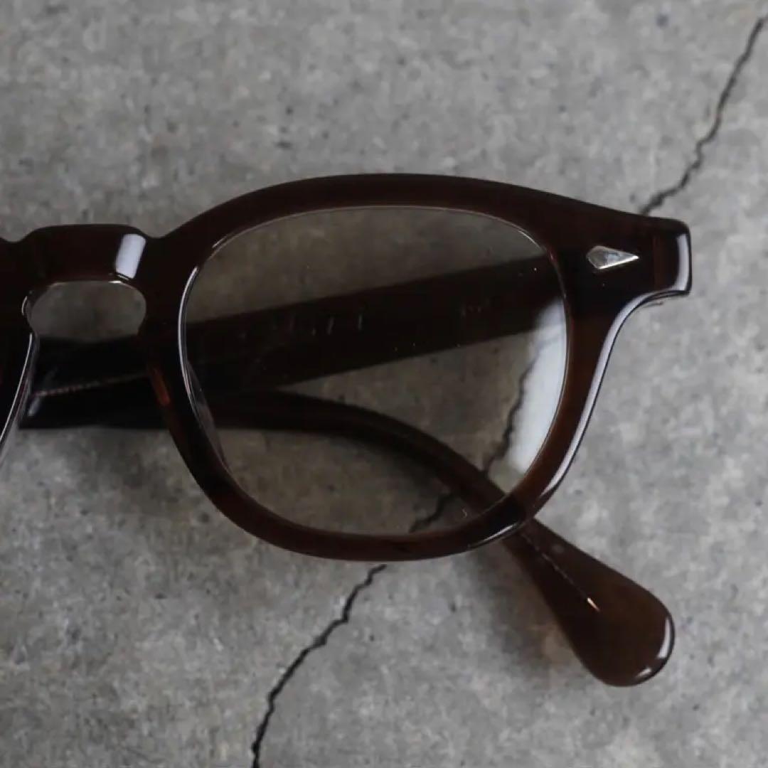 JULIUS TART OPTICAL AR サングラス　山田レン着用