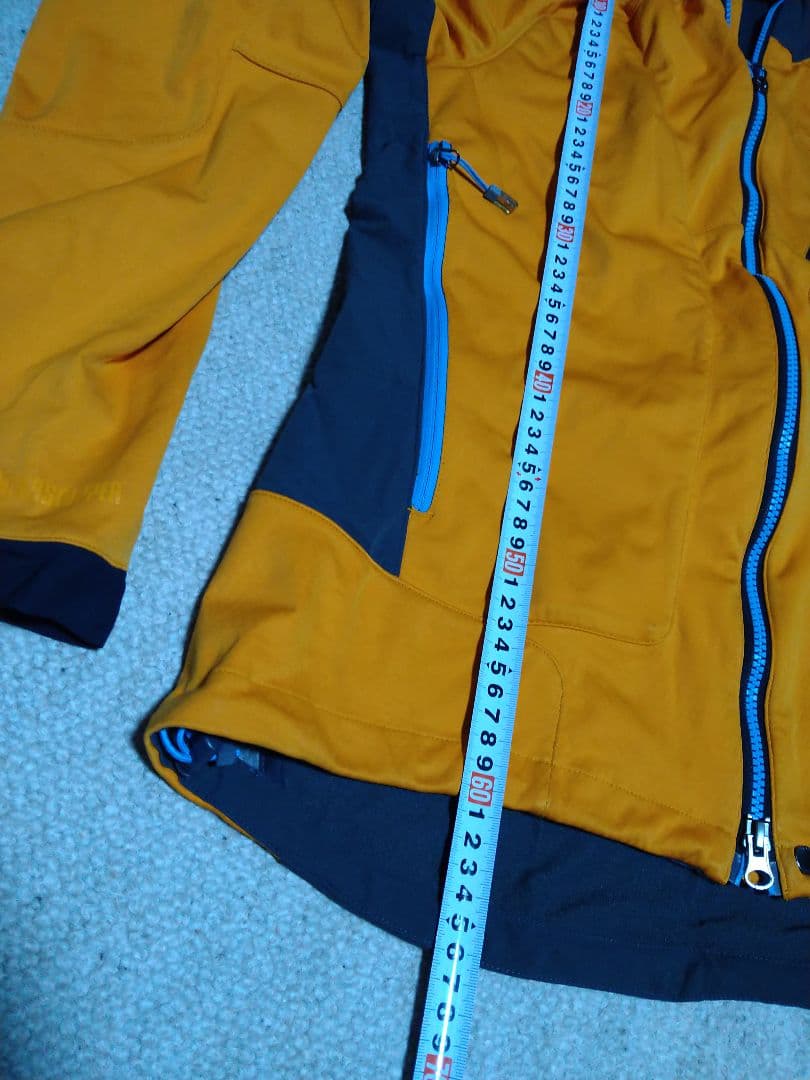 PeakPerformance ソフトシェル　ツアー　ROND? Mサイズ　上下