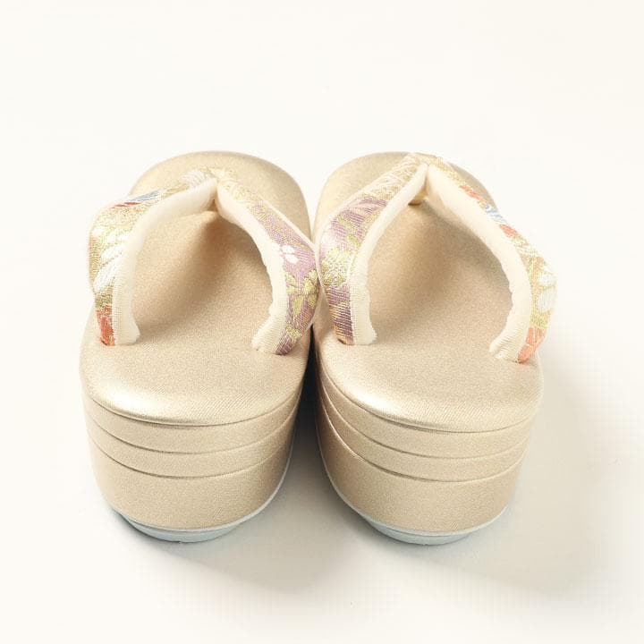 【新品】沙織謹製 草履バッグセット 23.5cm 古典柄 帯地 02972N