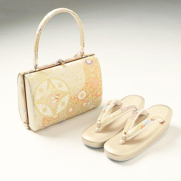 【新品】沙織謹製 草履バッグセット 23.5cm 古典柄 帯地 02972N