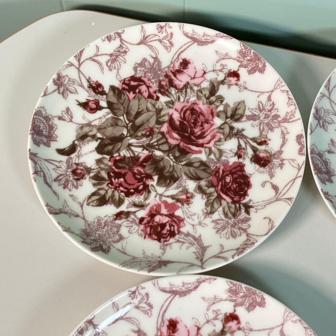 レストローズ　カップ&プレート　食器8個セット✨