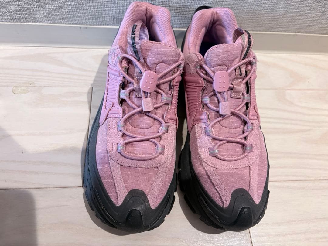 ナイキ　ウィメンズ　ズーム　ボメロ　ローム　24.5