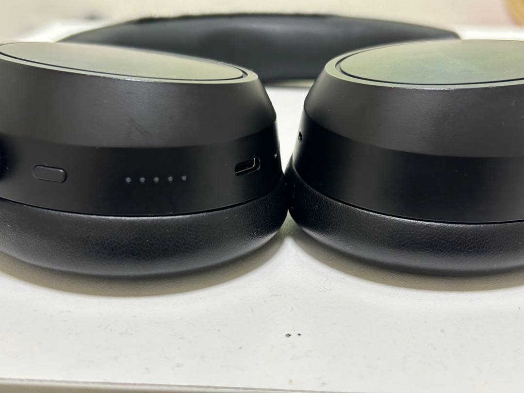 Sennheiser momentum 4ワイヤレスヘッドホン