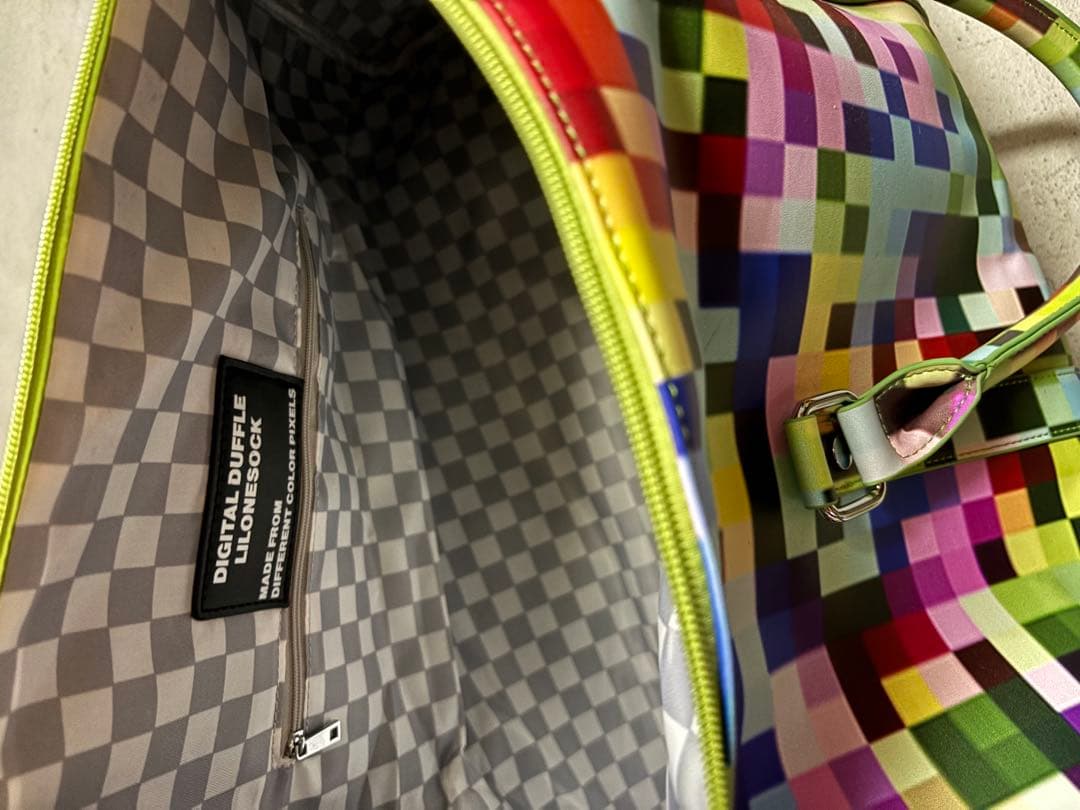 Lilonesock ピクセル ボストンバッグ