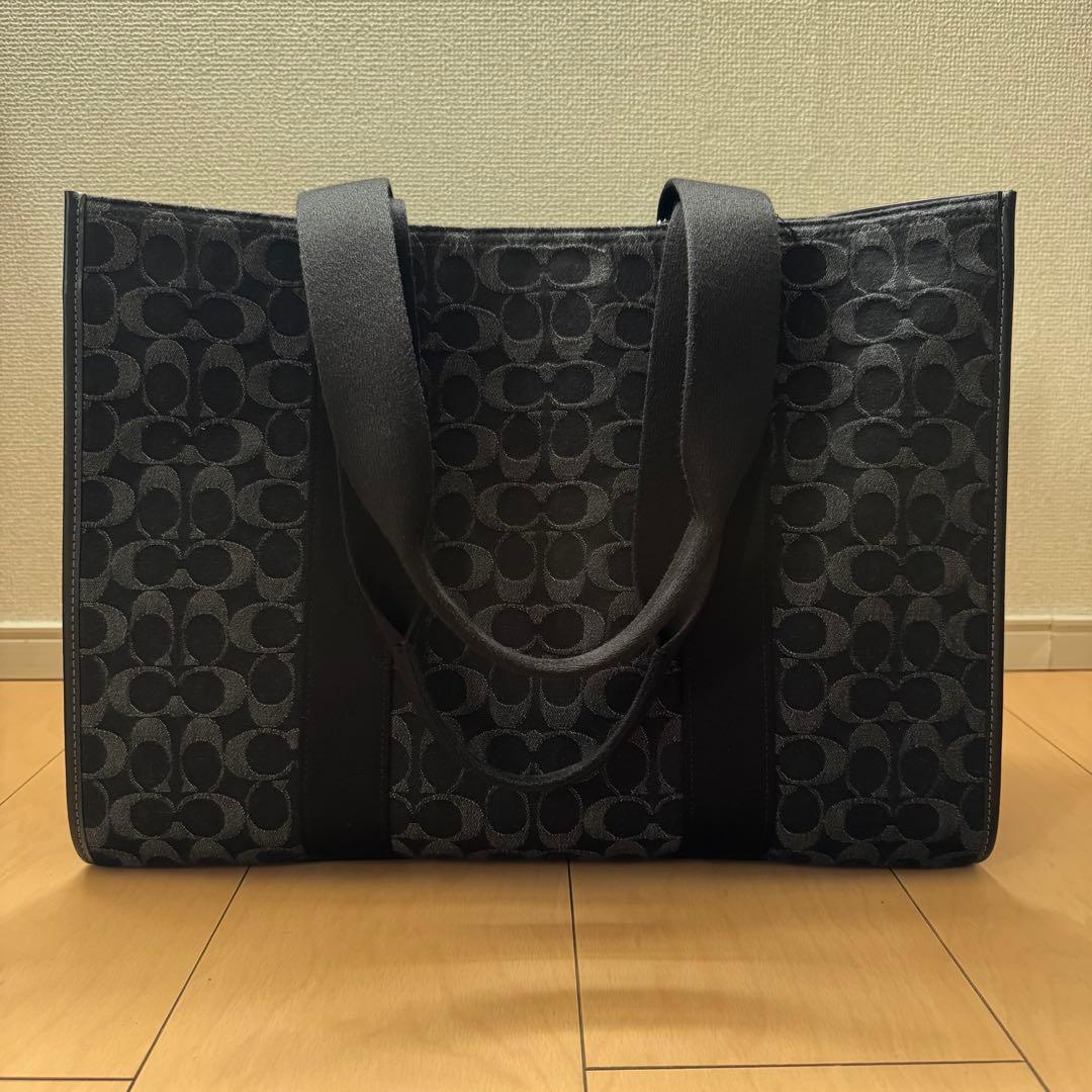 Coach ブラック スミス ラージ トート バッグ・シグネチャー デニム