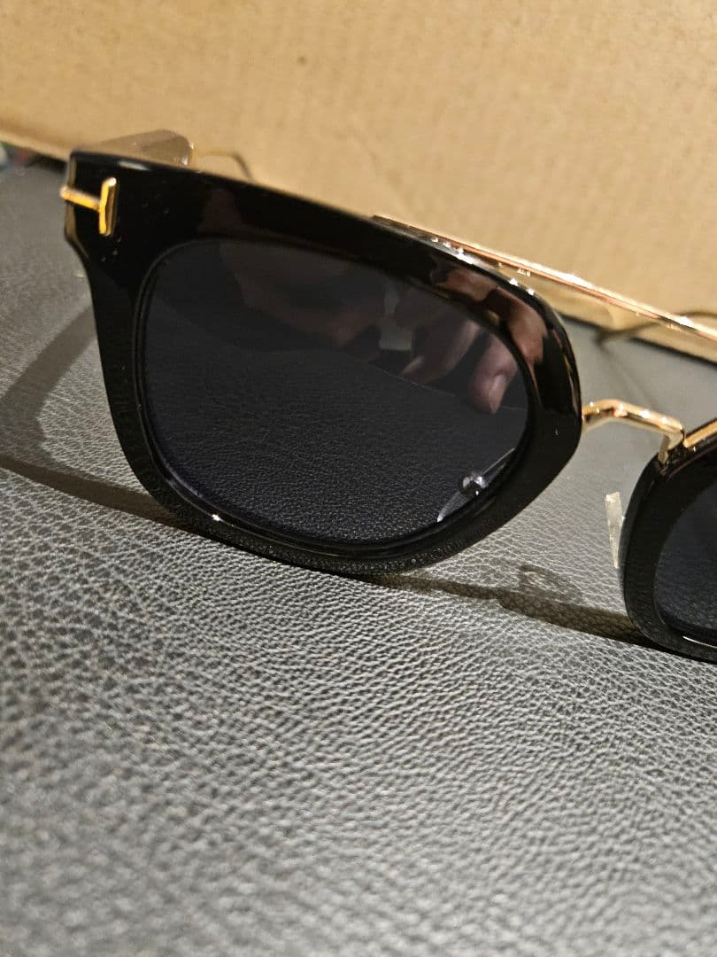 TF541-K 01N トムフォード サングラス ウェリントン ゴールド